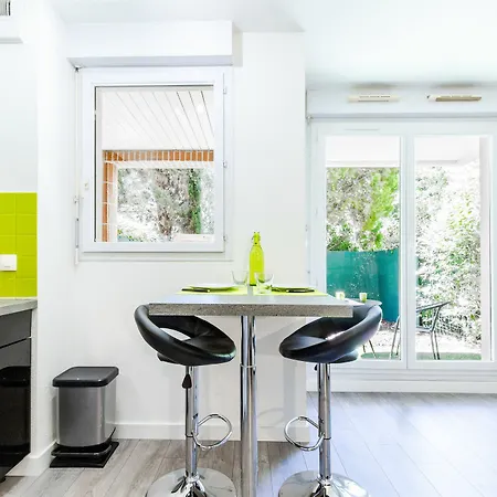 Avec Jardin Cambo Apartamento *